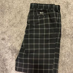 New Nike size 36 mens plaid golf shorts
